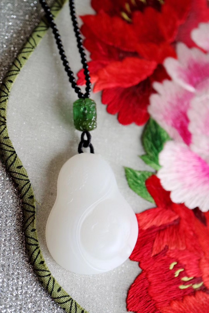 玉化砗磲 | 碧玺